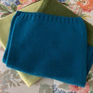 CASHMERE 100% Spring Green Color-Blocked Knit Scarf